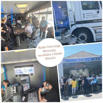 Simple Grid Photo Collage Instagram Post